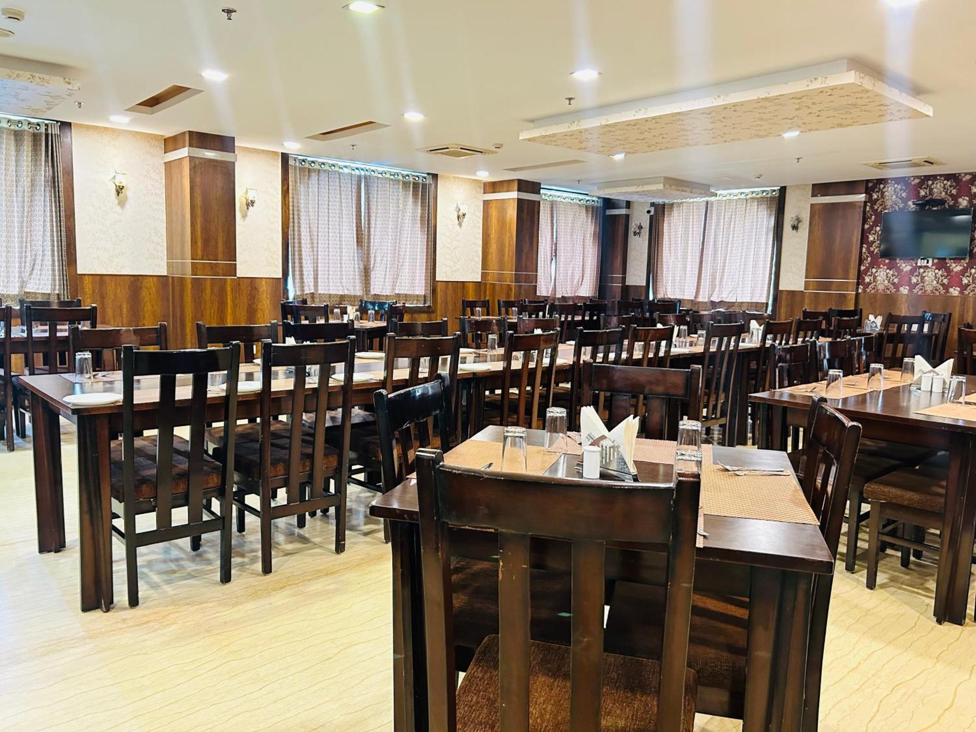 Hotel Riddhi Inn Udaipur Buitenkant foto
